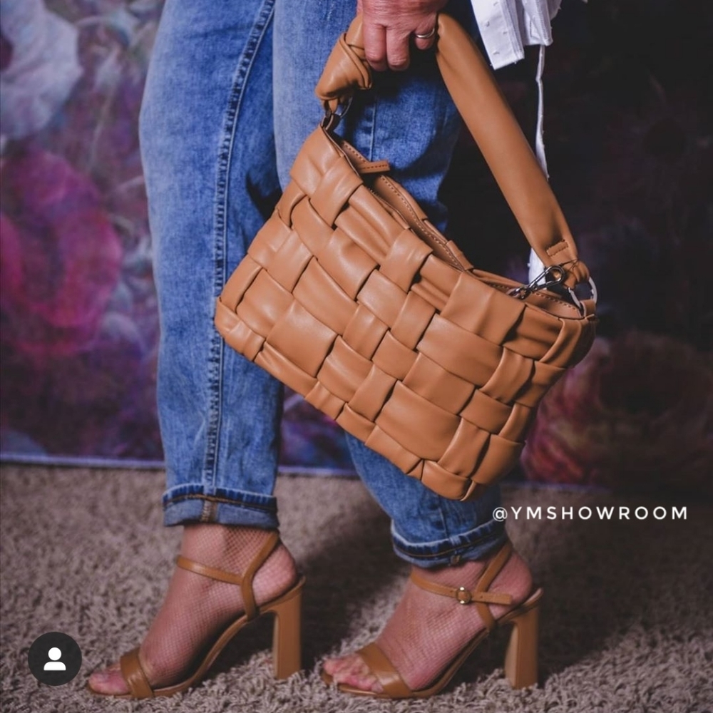 MANGO Braided style bag